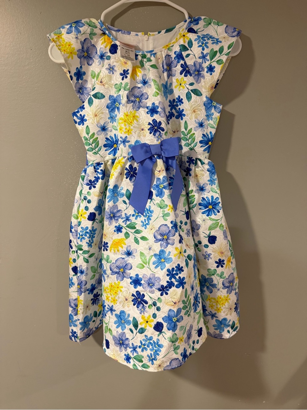 dressbarn White Floral Party Dress with Blue and Yellow Accents